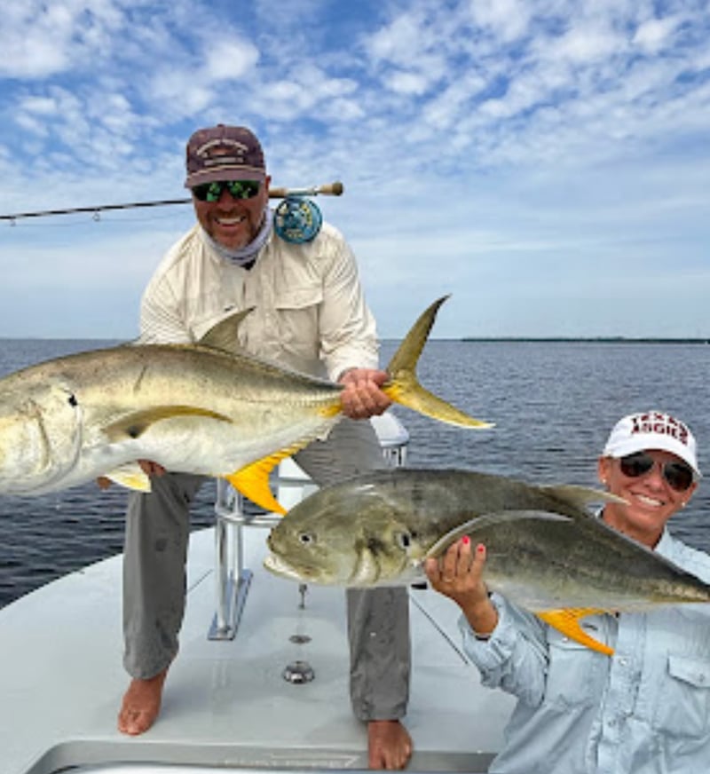 1370768 1