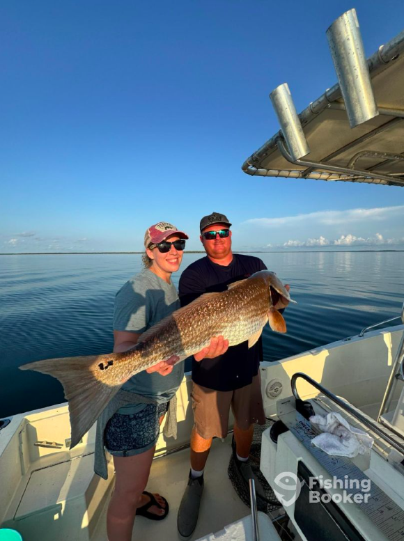 Catches can include Black Drum, Flounder, Black Grouper, Pompano, Redfish, Lane Snapper, Mangrove Snapper, Red Snapper, and Tripletail.