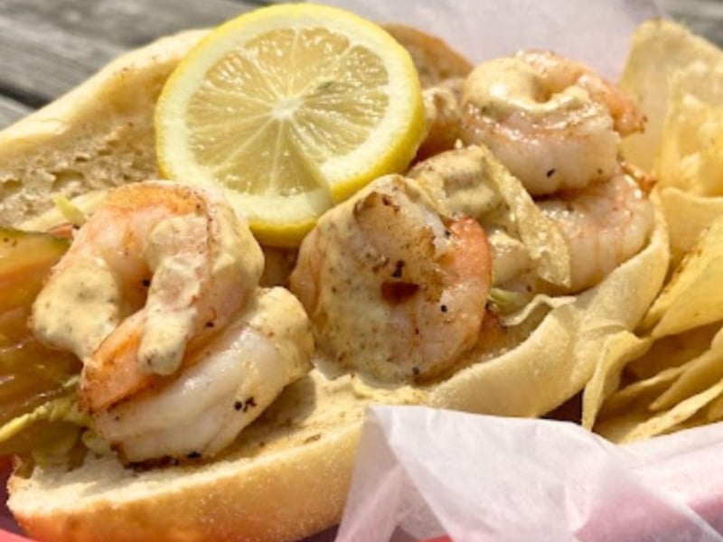 The grilled shrimp po boy