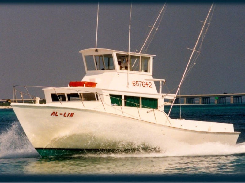 425083 Charter Boat Al Lin On The Water In Destin, Forida 