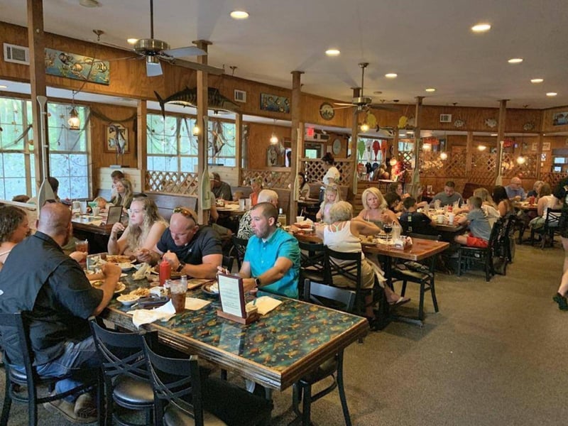 East Bay Crab House in Navarre Beach, Florida