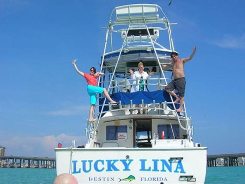 Guests on the ladders aboard Lucky Lina