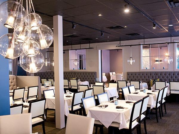 425393 The Dining Room At Bistro Bijoux In Destin, Florida 