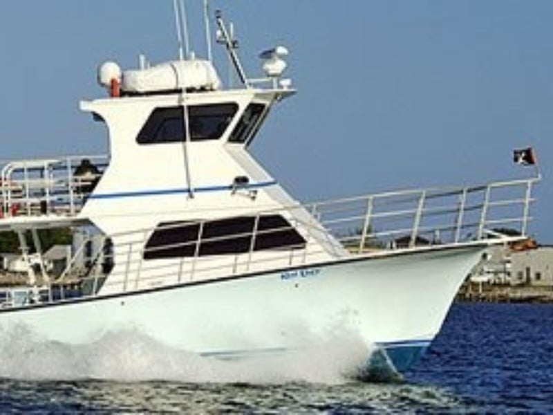 Reel Eazy on the water in Pensacola Beach, Florida