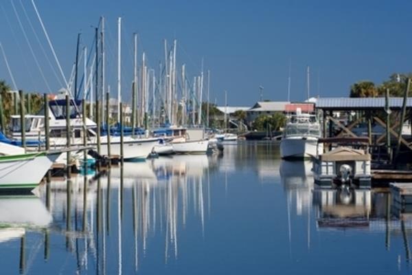 425604 The Harborwalk Marina At The Foot Of The Destin Bridge 