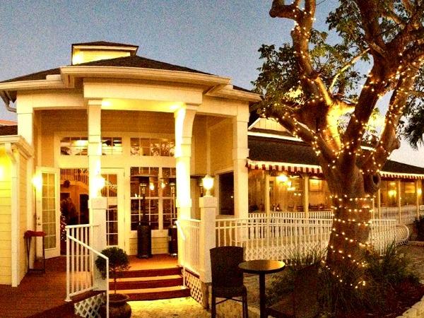 Mareks restaurant Marco Island exterior view