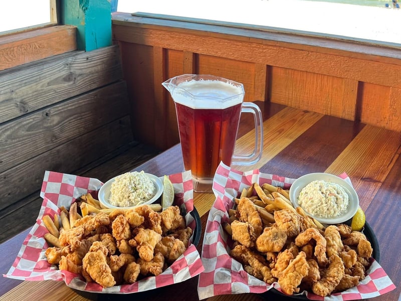 Fried fish baskets with Amberjack and Mahi Mahi