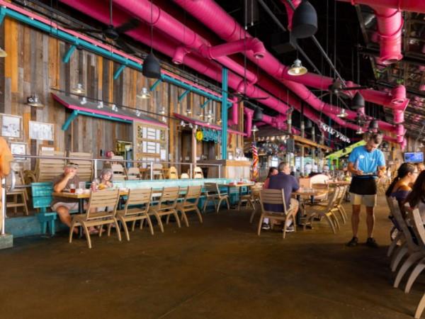 The vibrant indoor dining at Lulus Destin
