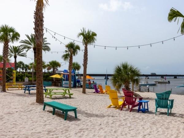 Lulus KidFriendly Outdoor Area