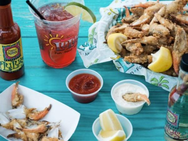 Lulus in Destin Fresh Seafood and Cocktails