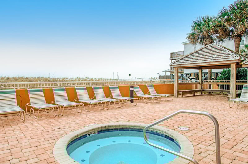 472592 Gulf Shores Vacation Rentals Seacrest Condominiums  1045 0 202310 511