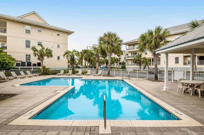 477082 Navarre Vacation Rentals Gulf Island Condominiums Navarre Beach  1890 0 20242 5131
