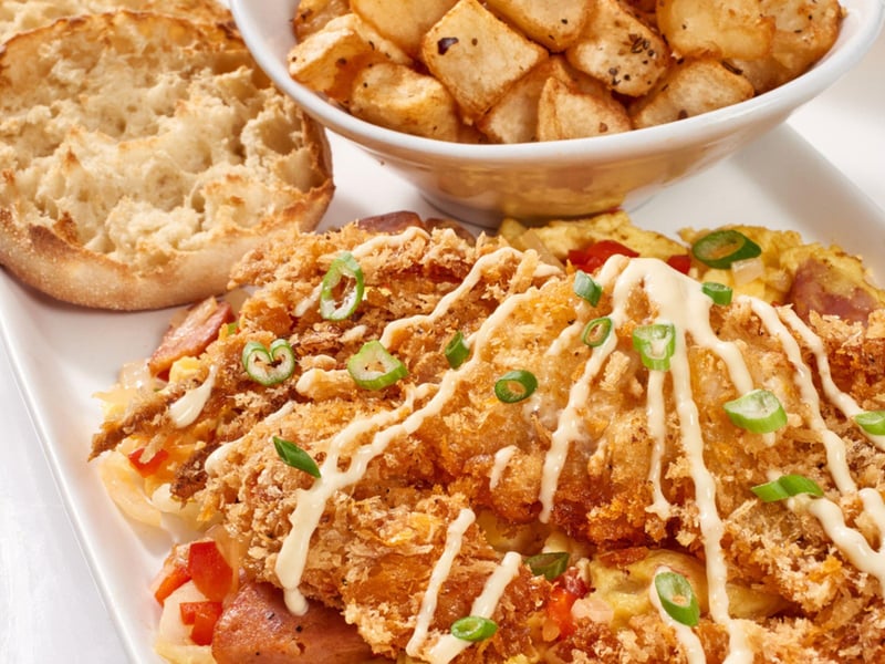 A plate from Another Broken Egg Cafe