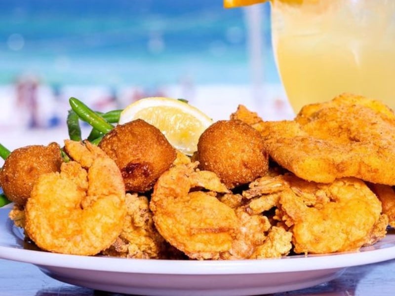 Fried shrimp and hushpuppies at Schooners