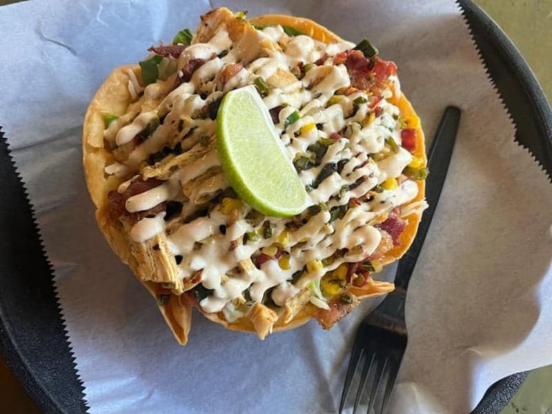 The garden fresh chicken and bacon taco salad