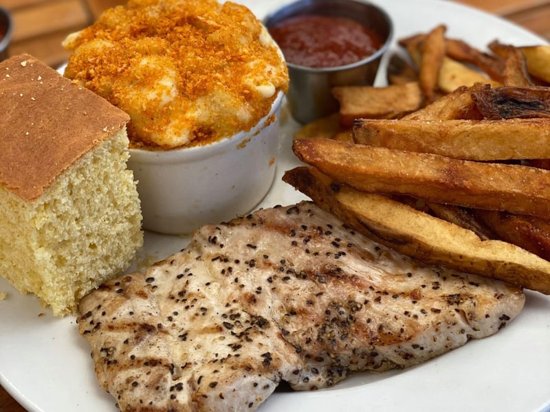 The fresh catch lunch plate from The Craft Bar