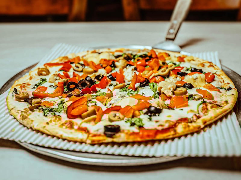 The veggie lovers pizza at Alis Bistro