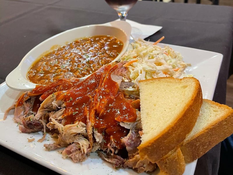 Barbecue with baked beans and coleslaw at Jake  Henrys