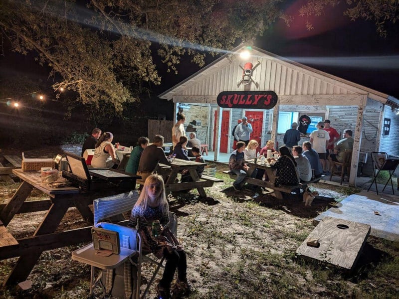 532487 Skullys Low Country Boil In Cape San Blas, Florida