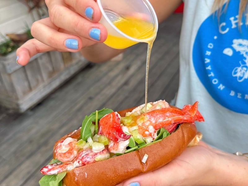 The lobster roll with melted butter