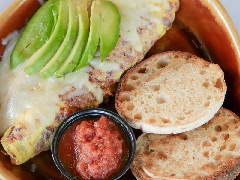 The bacon avocado omlette at Crackings