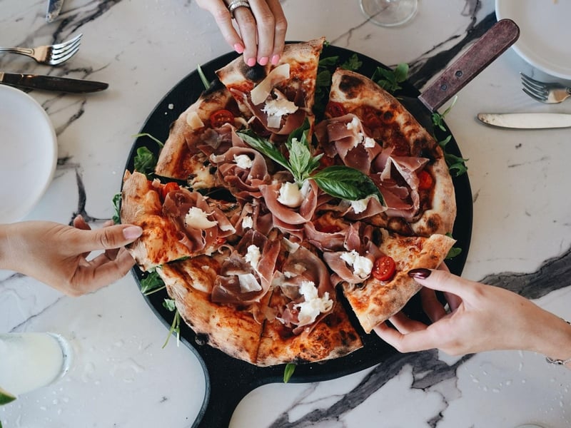 Mimmos Pizza with Proscuitto di Parma