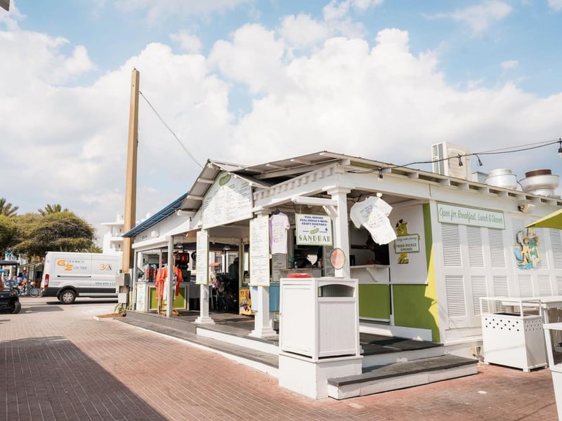 735739 Pickles Burgers And Shakes In Seaside, Florida