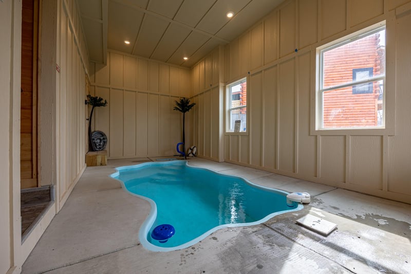 Swimming pool Mountain Pool  Paradise a Pigeon Forge cabin rental