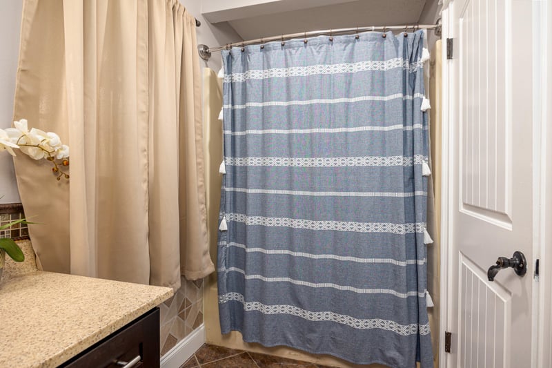 Shower at Hoop Dreams Lodge