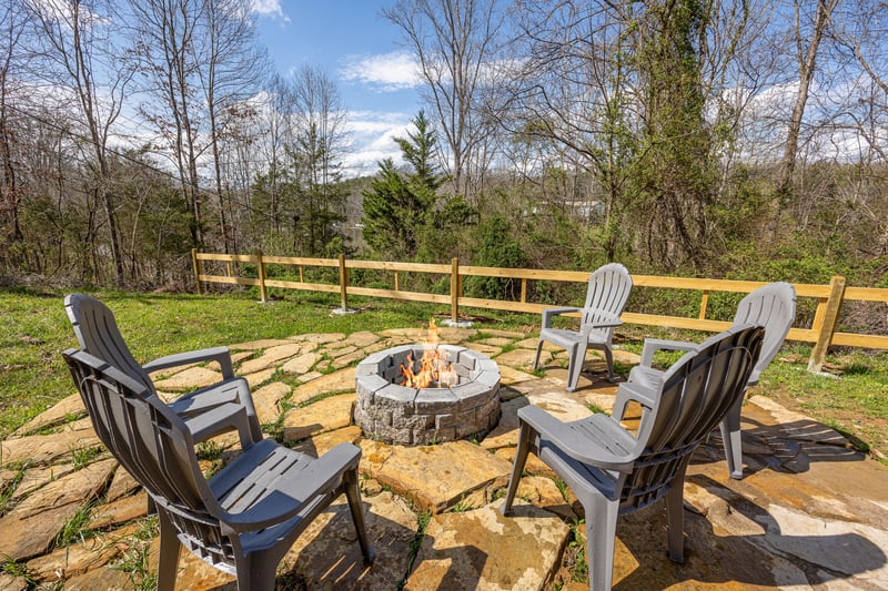 Firepit with Seating Hoop Dreams Lodge