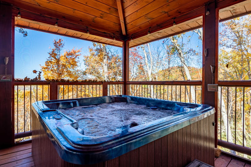 Hot Tub on Screened In Porch at Anglers Ridge