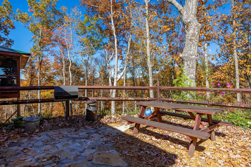 Picnic Table at Anglers Ridge