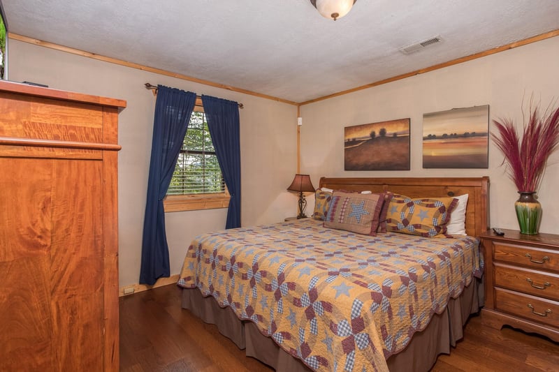 King Bedroom