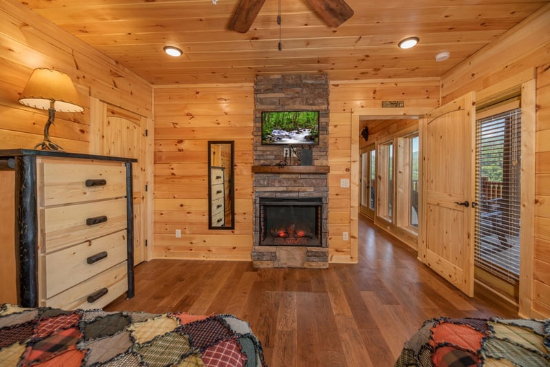 elkhornlodge30