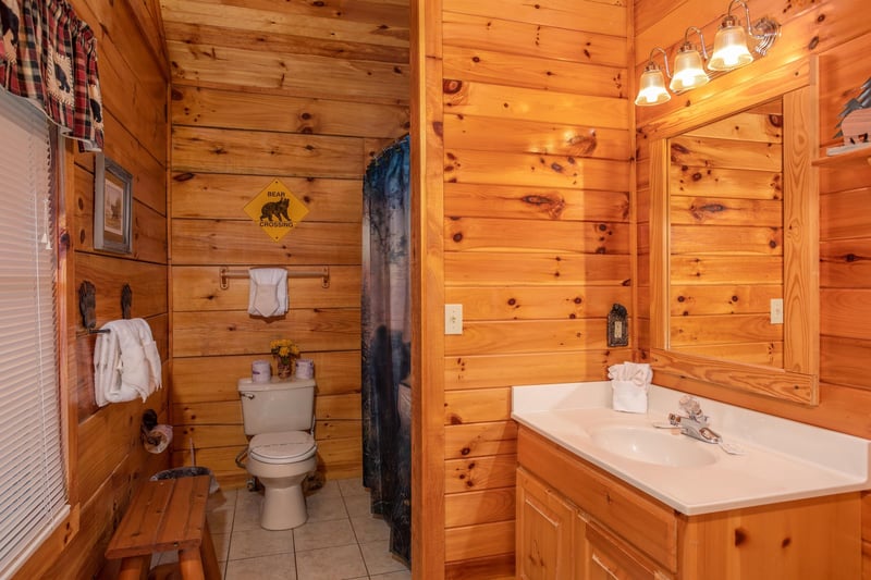 Second bathroom at Bear Country, a 3bedroom cabin rental located in Pigeon Forge