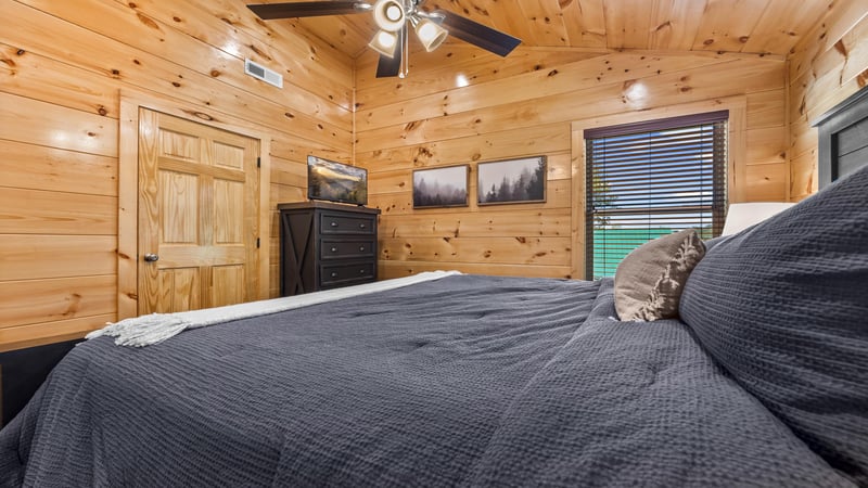 at hillbilly hideaway a 5 bedroom cabin rental located in pigeon forge