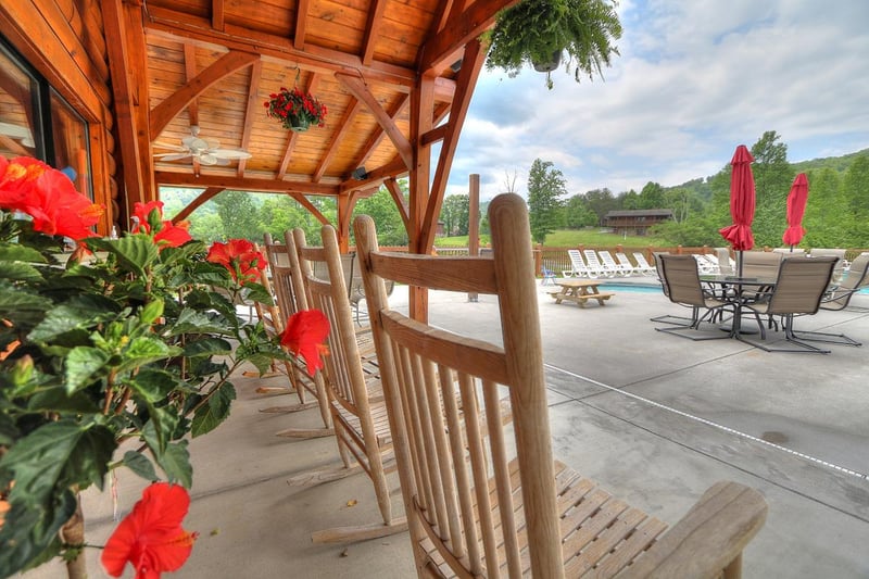 Resort for Moonbeams  Cabin Dreams, a 3 bedroom cabin rental located in Pigeon Forge