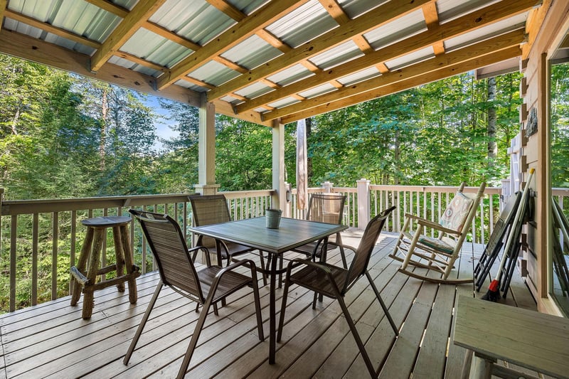 Picnic table at Cloud 9, a 1 bedroom cabin rental located in Pigeon Forge