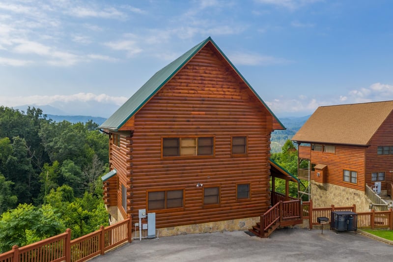 1 above the smokies a 2 bedroom cabin rental located in pigeon forge