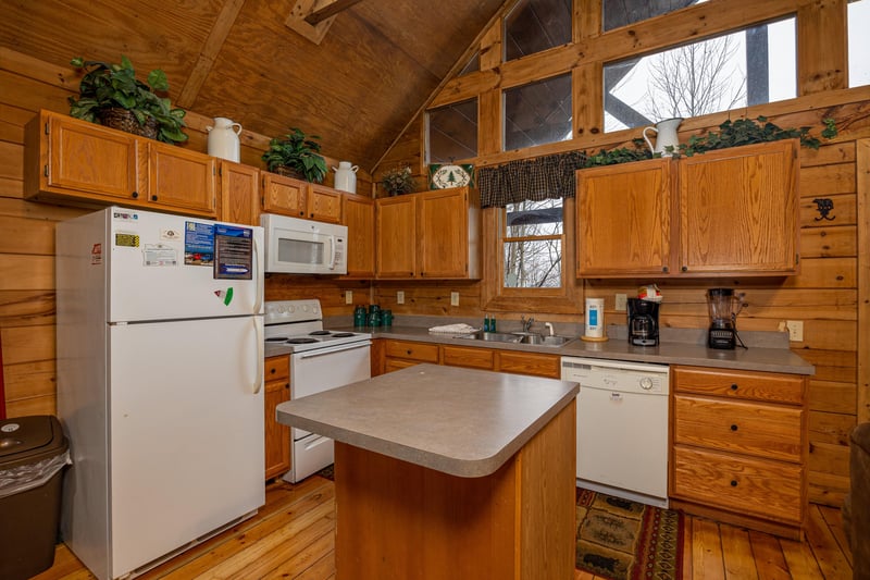 Kitchen at Lincoln Logs, a 2 bedroom cabin rental located in Gatlinburg