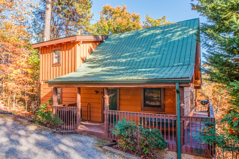 Hawks Nest, a 1 bedroom cabin rental located in Pigeon Forge