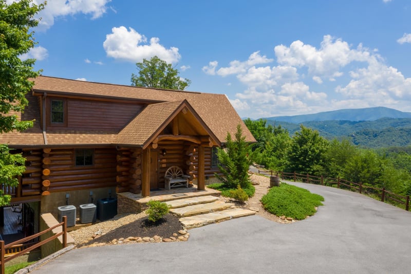 Mountains behind the cabin at Gods Country, a 4 bedroom cabin rental located in Pigeon Forge