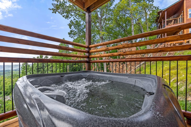 Hot Tub on Covered Deck at Heavenly Haven