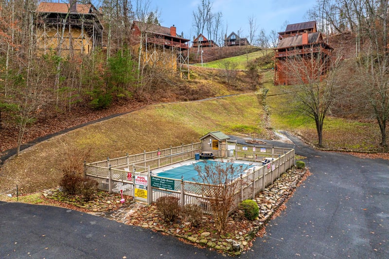 Douglas Lake Resort Pool