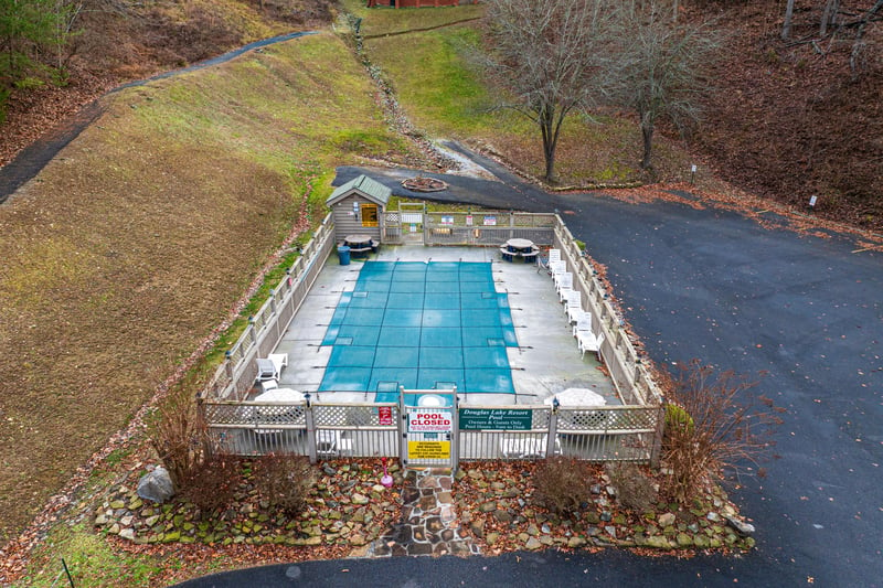 Douglas Lake Resort Pool