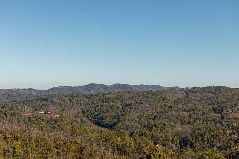 Mountain view at Le Bear Chalet, a 7 bedroom cabin rental located in Gatlinburg