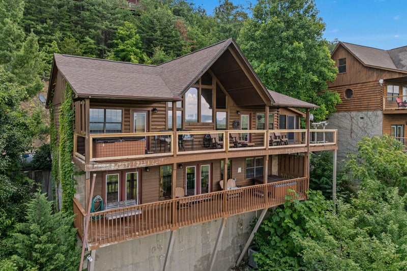 thebearhouse57